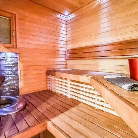 Arctic By Interhome