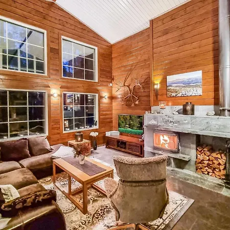 Arctic By Interhome