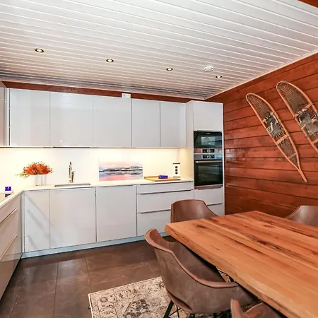 Arctic By Interhome